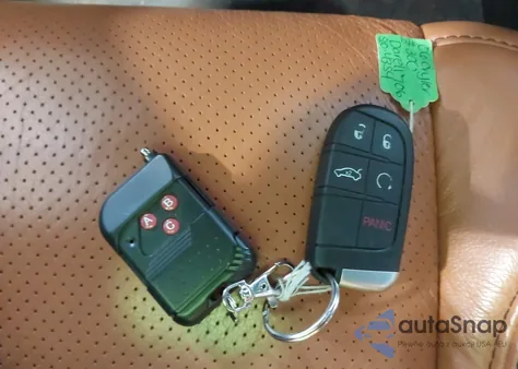 2006 Chrysler 300C из США, поврежденный, VIN 2C3KK63H56H345718